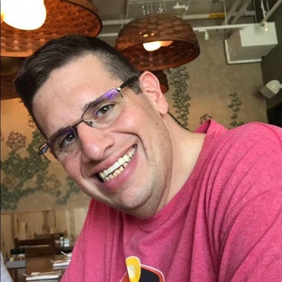 Meet your Posher, Andrew - Picture 1 of 1